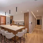 Benedicta A Luxury With A Pool, Area, And Complete Privacy