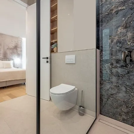 Villa Benedicta A Luxury With A Pool, Area, And Complete Privacy