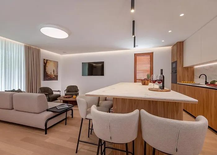 Willa Benedicta A Luxury With A Pool, Area, And Complete Privacy *